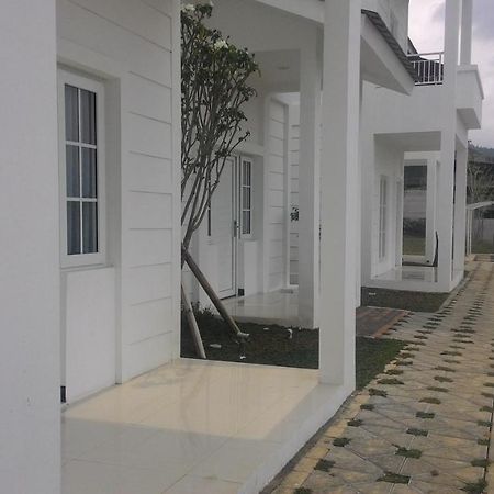 Amaranta Guest House Batu  Εξωτερικό φωτογραφία